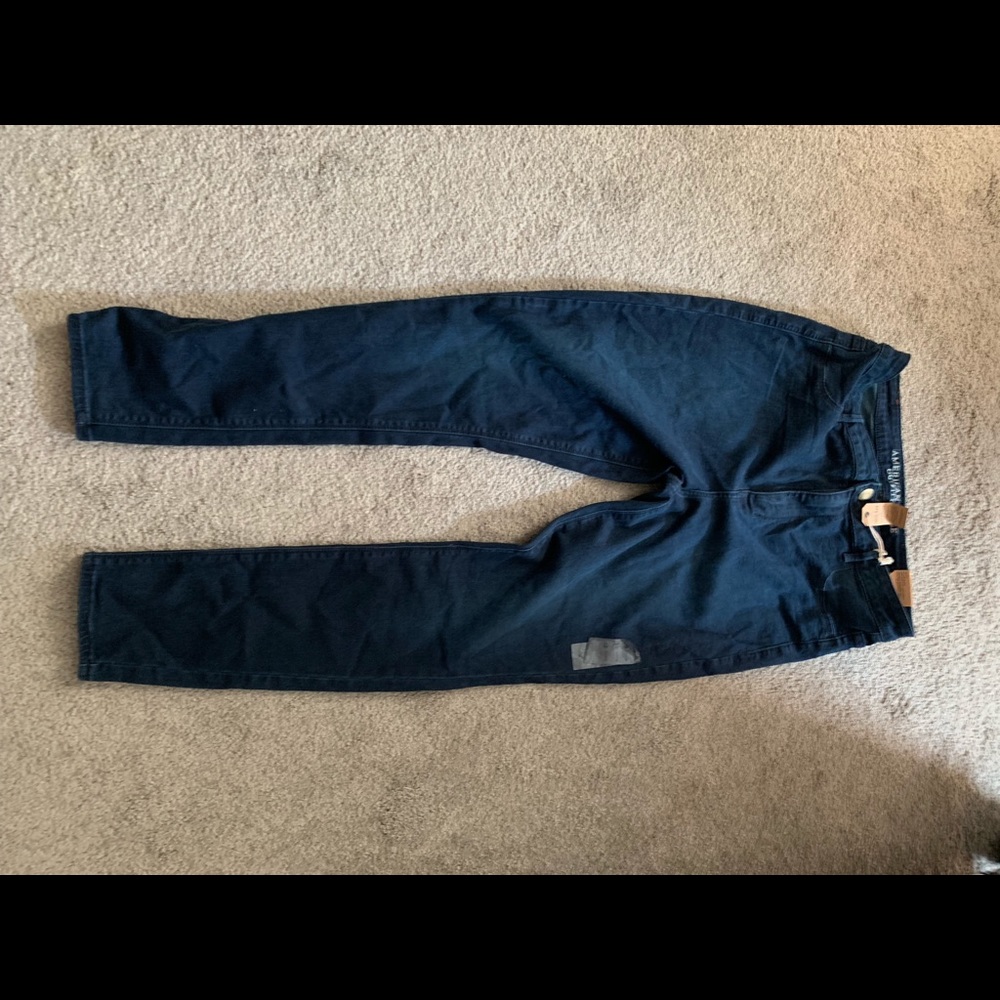 Dark wash jeggings